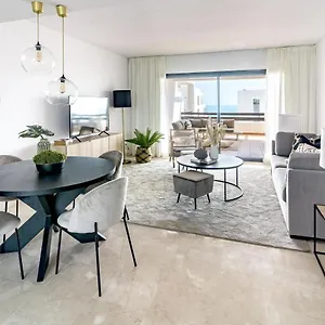 Djc - Modern 2 Bedroom Close To , Casares España